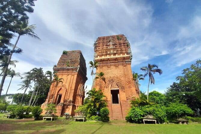 Hoi An to Nha Trang by Private Car with Professional Driver - Why this road trip makes sense