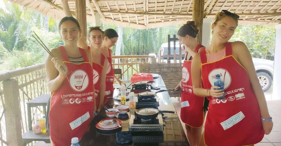Hoi An: Traditional Cooking Class & meal with Local Family - A cheerful class, with real group energy