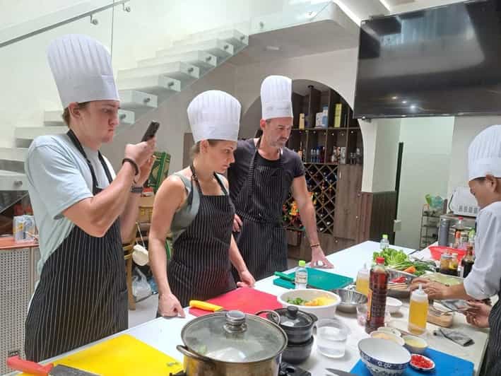 Hoi An:Vegetarian Cooking Class & Explore Market wChef Thanh - Starting at the Hoi An meeting point