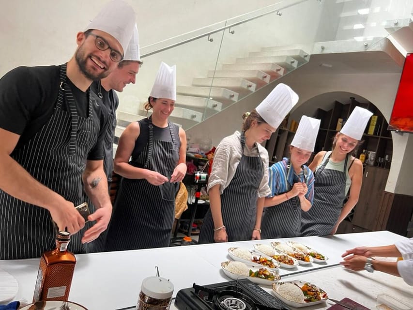 Hoi An:Vegetarian Cooking Class & Explore Market wChef Thanh - From fresh ingredients to four local dishes