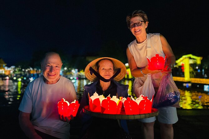Hoi An Walking Private Tour - Lanterns, Boat Ride & Local Foods - Tan Ky Ancient House and family life