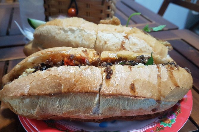 Hoi An Walking Street Food - Private Tour - Who should book this food walk?