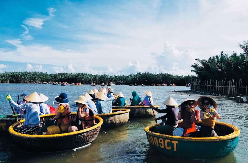 Hoian/ Danang: Coconut Basket Boat and Hoi An City tour - Tan Ky House and the Fujian Assembly Hall