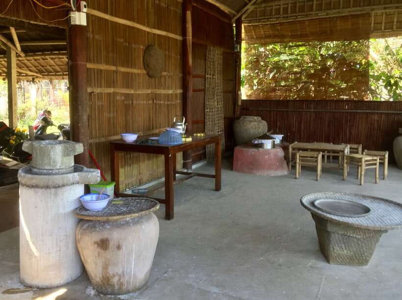 Hoian/Danang: Eco Cooking Class, Cruise Trip, Basket Boat - Rowing a Basket Boat Through the Coconut Channels