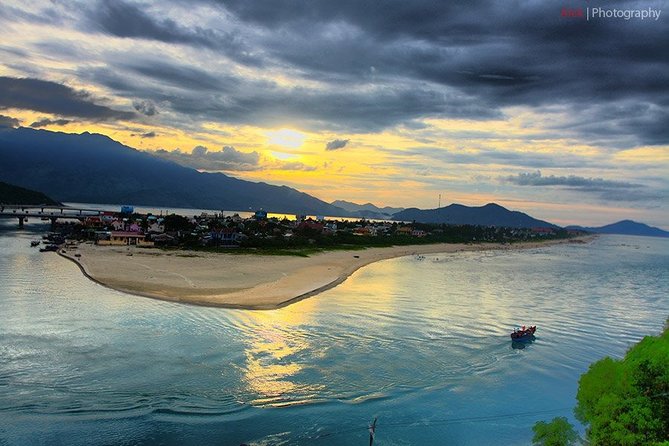 Hue City Tour From Hoi An- Hue Day Tour From Hoi An - The ornate Tomb of Khai Dinh