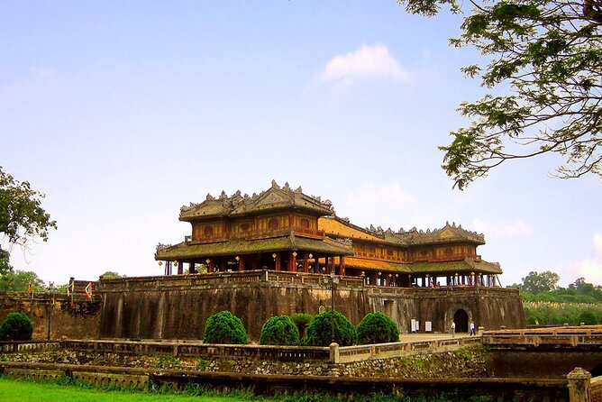 Hue city tour from Hoi An or Da Nang - Private tour - Entering Hue’s Imperial City
