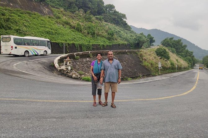 Hue City Tour via Hai Van Pass - Private Guided Tour - Lap An Lagoon and the oyster farms