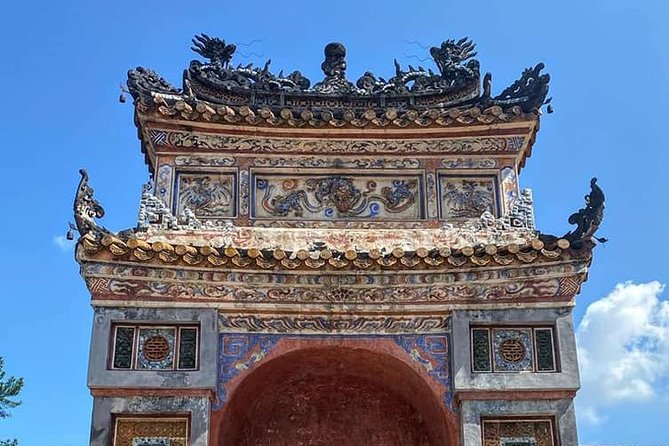 Hue City Tour via Hai Van Pass - Private Guided Tour - Lunch at a local restaurant