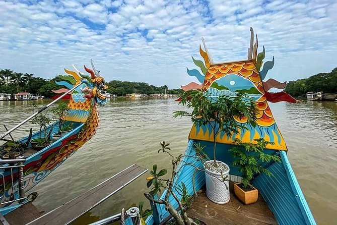 Hue City Tour via Hai Van Pass - Private Guided Tour - A 30-minute ride on the Perfume River