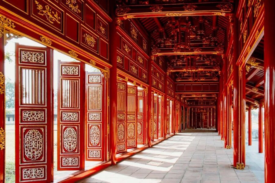 Hue City Tour with Dragon Boat from Hue or Danang or Hoi An - Three royal tombs, three different ideas of power