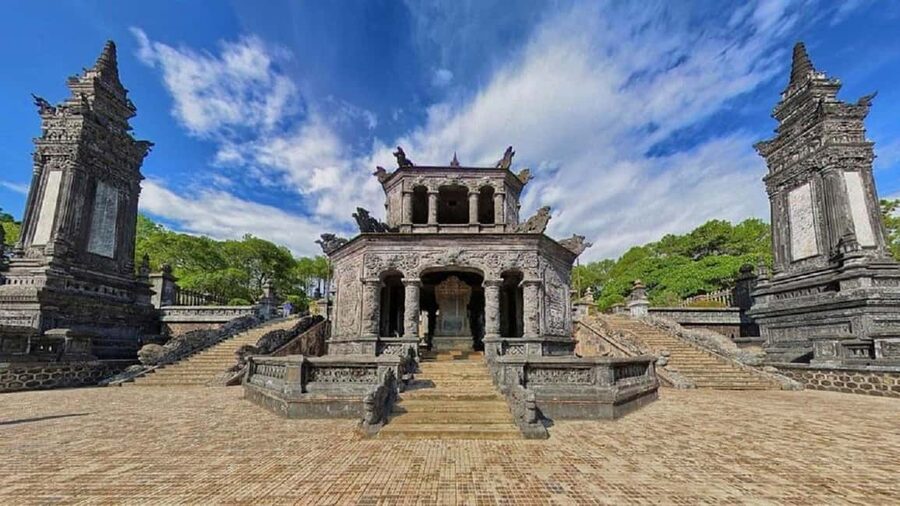 Hue Full-Day Tour from Da Nang/Hoi An with Imperial City - Thien Mu Pagoda offers a quieter final stop
