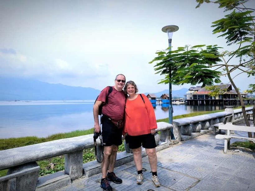 Hue: Private Transfer to/from Hoi An via Sightseeing Stops - Da Nang and the final stop at Marble Mountains