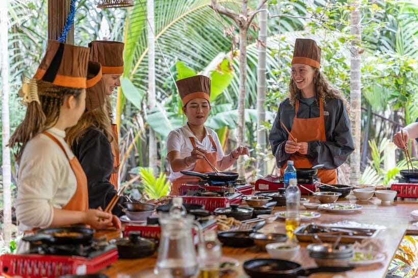 Mad Monkey Hoi An Cooking Class & Bamboo Boats - Cam Thanh and the round bamboo basket boats