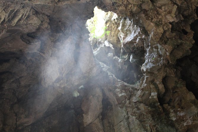 Marble Mountains And Son Tra Peninsula Half-day Tour - A guide makes the difference on this route