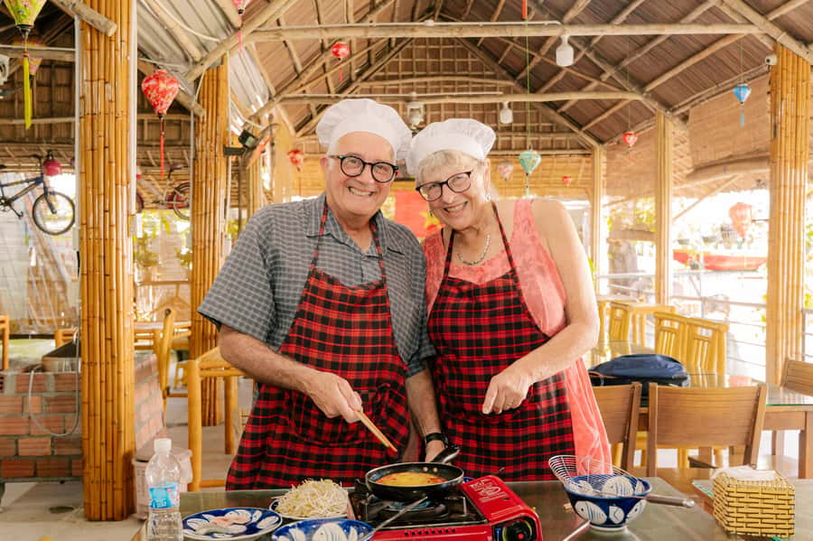 Market Tour - Cooking Class - Coconut Boat Riding - Cook four familiar Vietnamese dishes