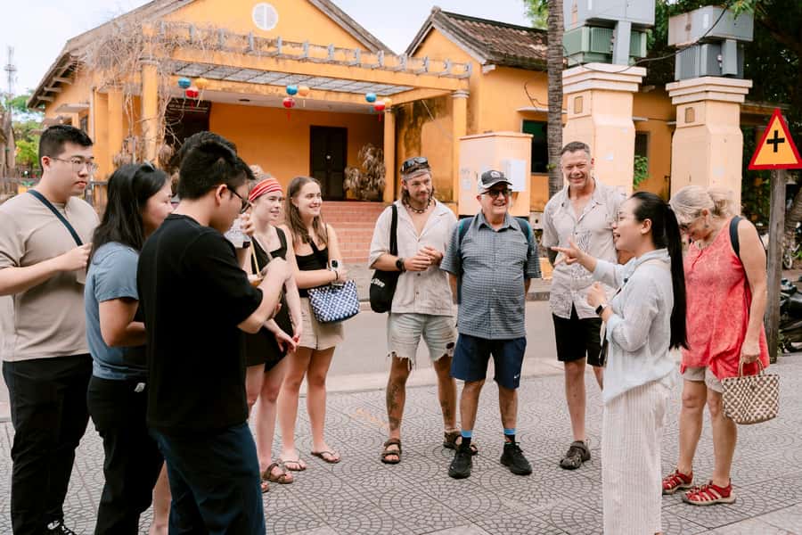 Market Tour - Cooking Class - Coconut Boat Riding - What the food stops can teach you