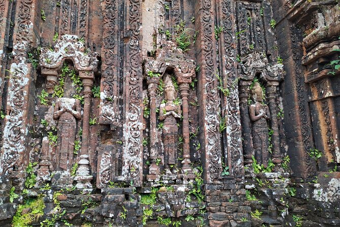 My Son Sanctuary and Marble Mountains from HOI AN OR DA NANG - The Hindu museum fills in the missing pieces