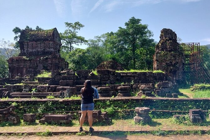 My Son Sanctuary Morning Tour & Early Morning with Boat Trip - The heat and crowd question