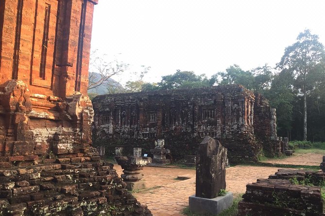 My Son Sanctuary - small group tour and Thu Bon river cruising - Cruising the Thu Bon River back toward Hoi An