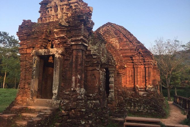 My Son Sanctuary - small group tour and Thu Bon river cruising - The early Hoi An pickup and drive