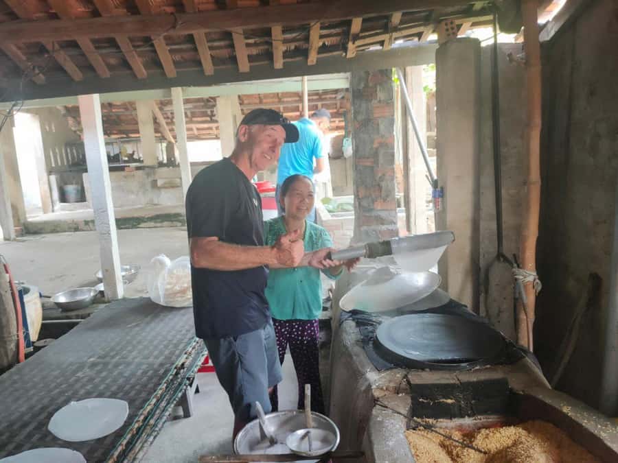 MySon Holyland - Rice Paper Making Deluxe Tour from Danang - Lunch at another local house