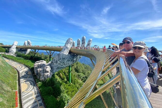 Private Car from Hoi An to Golden Bridge and Back - Returning by cable car and private vehicle