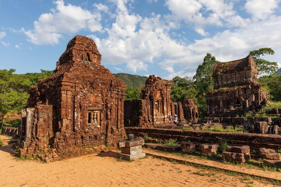 Private Car Hoi An to Hue Via Hai Van Pass, Lagoon & More - Why this transfer is better than a straight ride