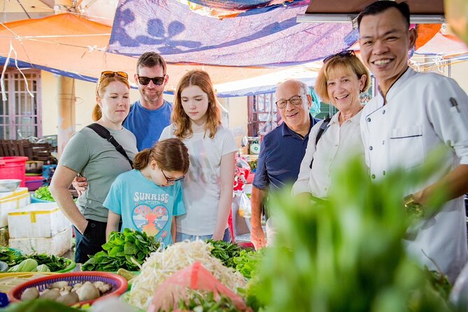 Private cooking class tour with Master Chef - Starting at the market at 8:30 a.m.