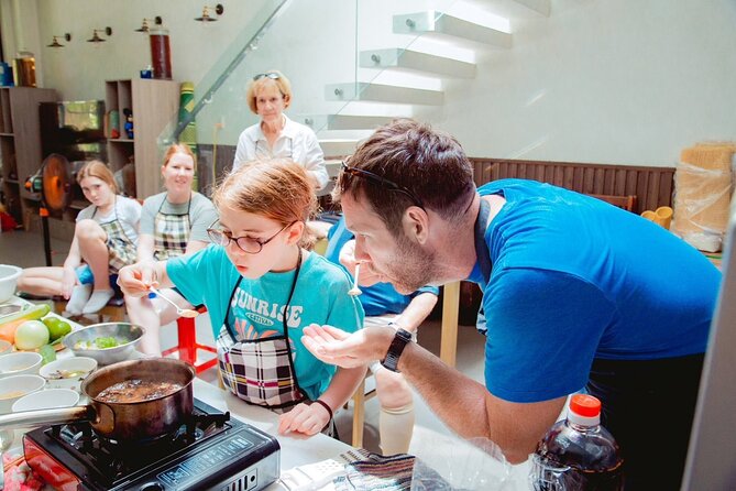 Private cooking class tour with Master Chef - Practical booking advice