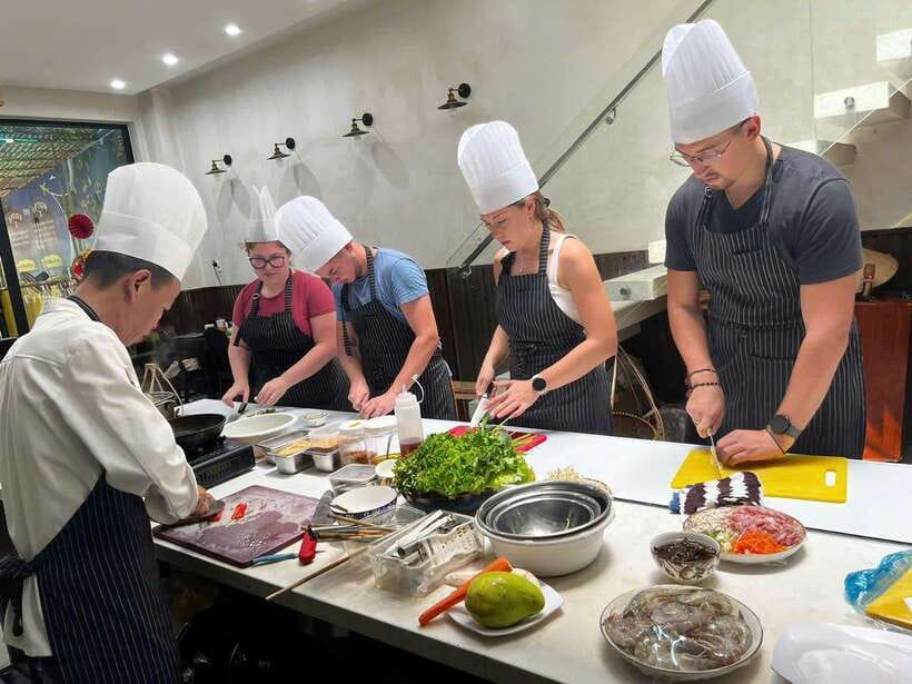 Private cooking class tour with Master Chef - What to wear and bring