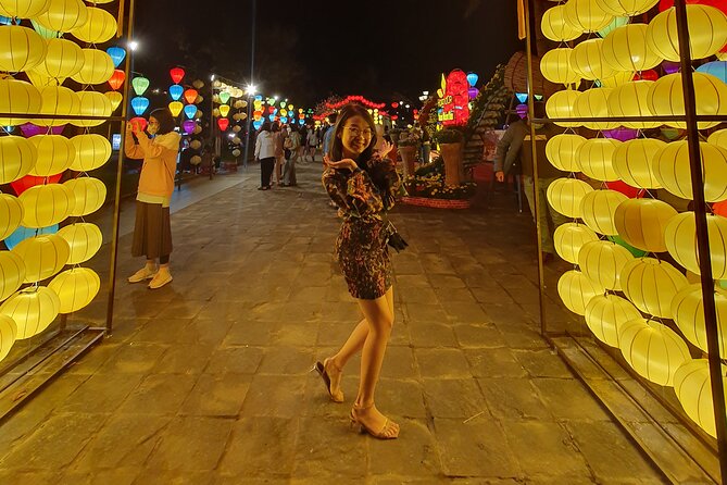 Private Food Tour and Hidden Gems in Hoi An - Japanese Covered Bridge and the stories behind it