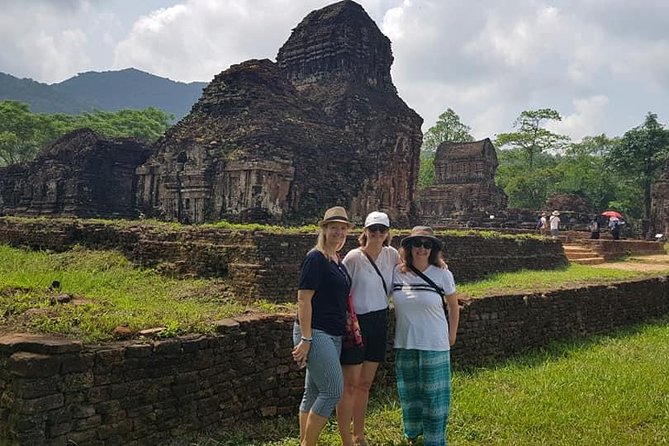 PRIVATE Guided TOUR to My Son Holyland & Marble Mountains - The 8:00 am pickup from Hoi An