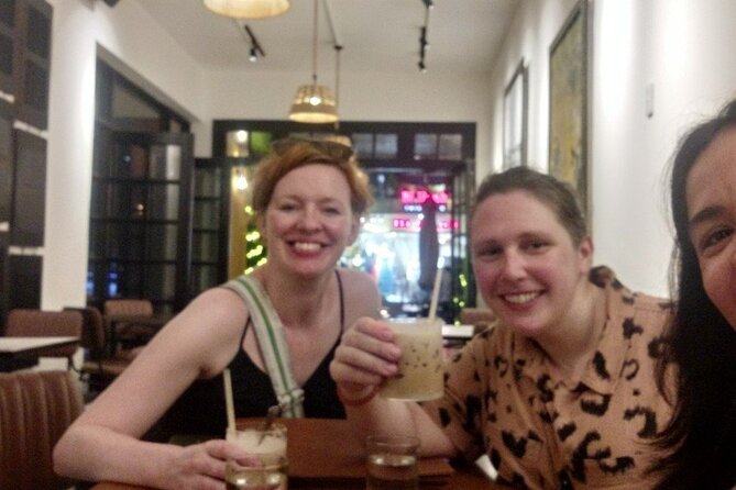 PRIVATE Hoi An Ancient Town - Night Market Street Food By Night - Who Will Get the Most From This Experience