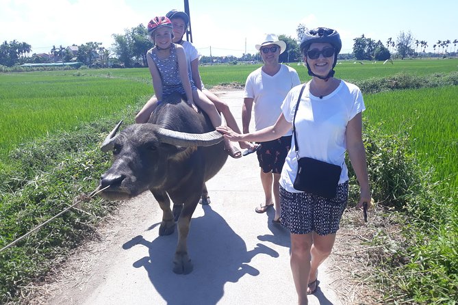 Private Hoi An Countryside: Biking, Basket boat, buffalo, foods - Local food prepared by local chefs