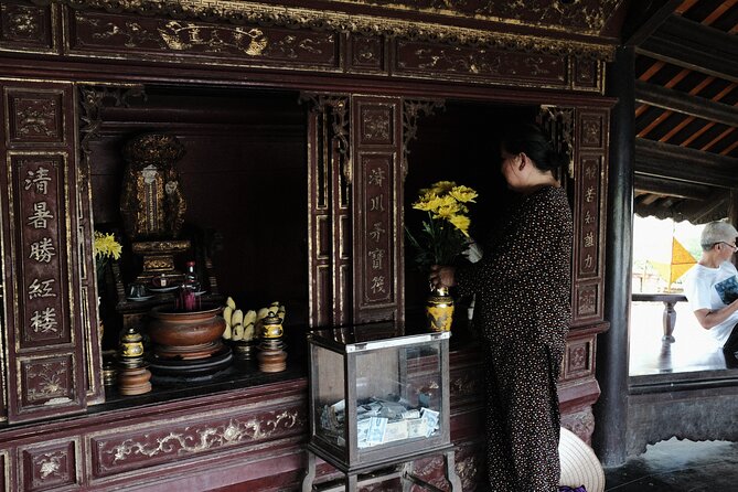Private Hoi An or Da Nang to Hue By Motorbike via Hai Van Pass - Lang Co: lunch beside the water