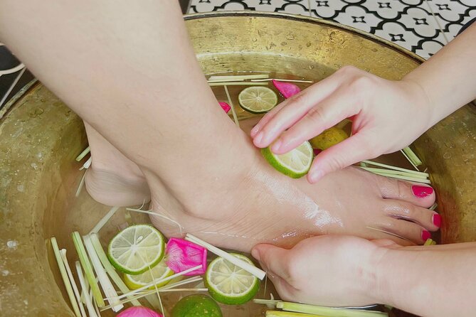 Private Hoi An Rosara Spa with Free Pick up or Drop off - What Happens During the One-Hour Treatment