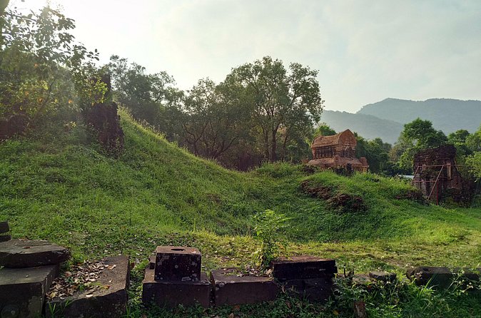 Private My Son Sanctuary Tour with Champa food - What the $59 price really covers