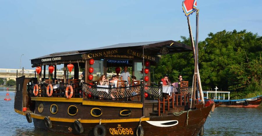 Romantic Sunset Dinner Cruise in Hoi An - What makes this Hoi An cruise worth two hours