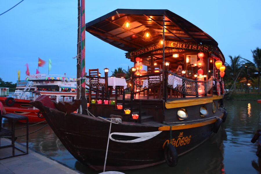 Romantic Sunset Dinner Cruise in Hoi An - Boarding near Moonlight Bridge at 4:45
