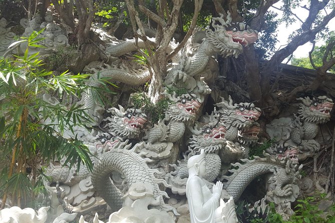 Scenic Transfer: Hoi An/Da Nang to Hue + 5 Attractions - Son Tra Peninsula adds coast, monkeys, and a large statue