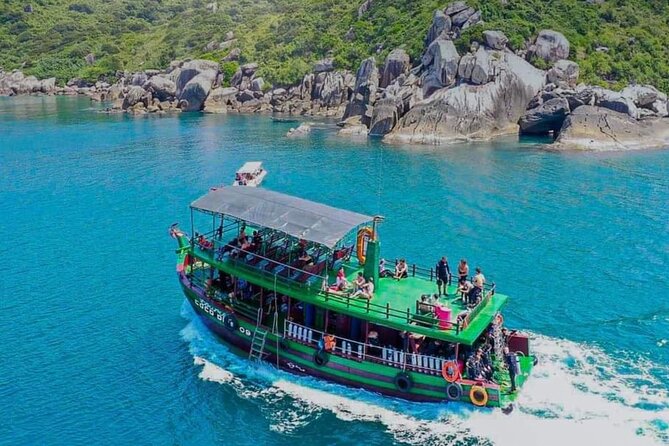 Scuba Diving Tour in Cham Island for certified divers or Beginners - Bai Chong Beach and the midday break