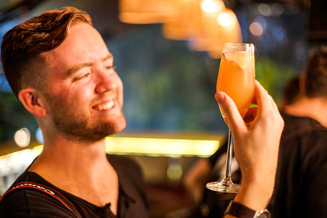 Secret Cocktail Experience in Hoi An - Guides make or break the evening