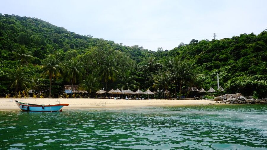 Snorkeling Cham Island: Snorkeling Tour by Speed Boat - A simple plan for a smoother day