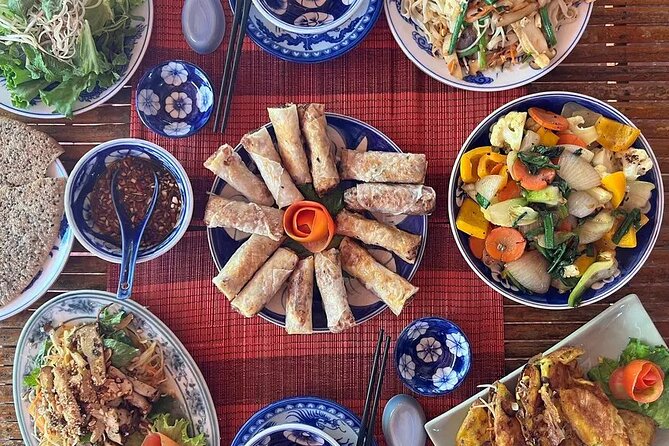Street Food Walking Tours With Colourful Lanterns Boat Ride - A sampan ride on the Hoai River
