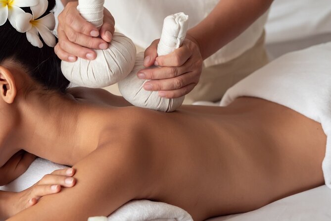 Stunning Aroma Therapy 60 min - A calm hour near Hoi An’s old streets
