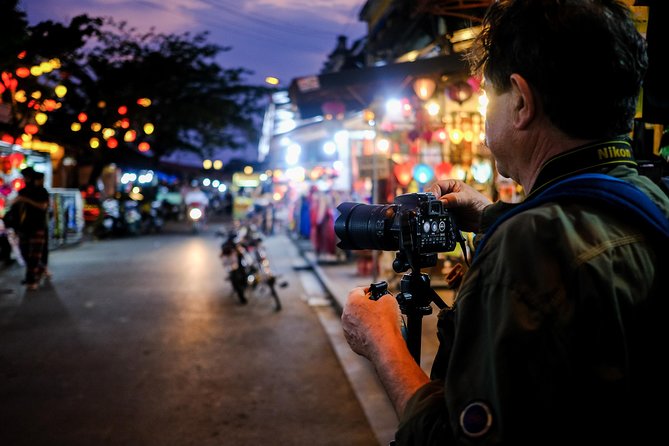 Sunset photo tour with the farmers - From Hoi An streets to open rice paddies