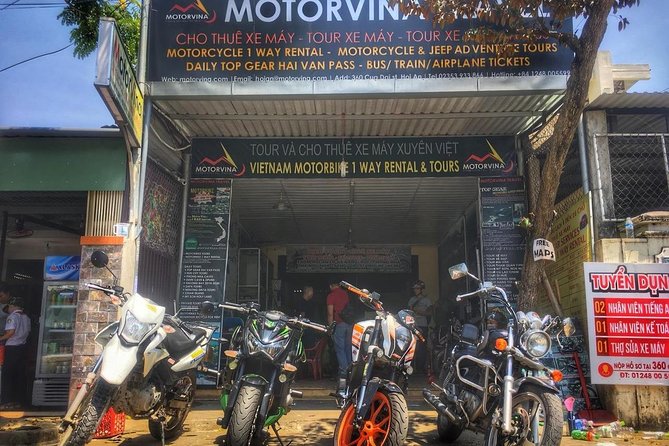 Top Gear Hai Van Pass between Hoi An or Da Nang to Hue - Starting with 40 minutes at Marble Mountains