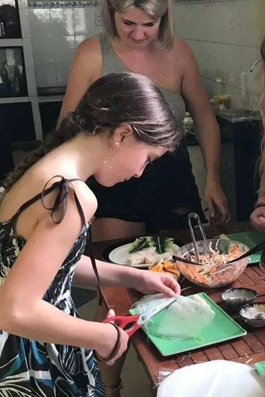 Traditional Vietnamese Cooking Class in Leina Cookery - Key points at a glance