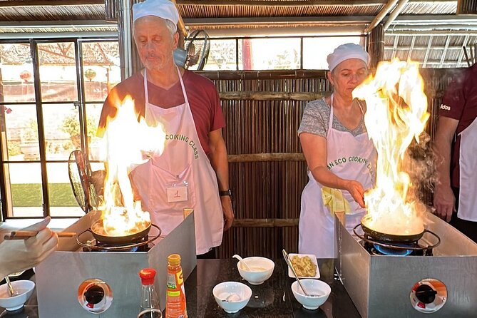 Vegetarian Cooking Class and Basket Boat Activity - What you cook, and what to verify