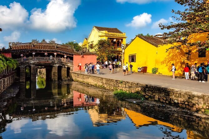 Vietnam Central Tour by Hiring Private Guide & Round Trip Vehicle - Hoi An Ancient Town in one focused hour
